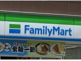 ファミリーマート 世田谷玉堤店
