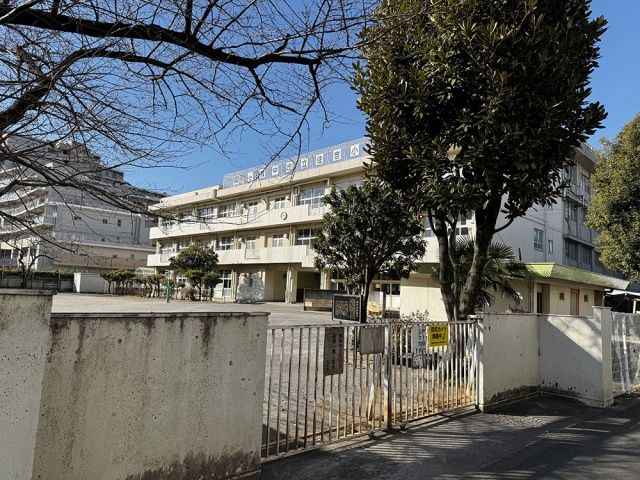 府中市立住吉小学校